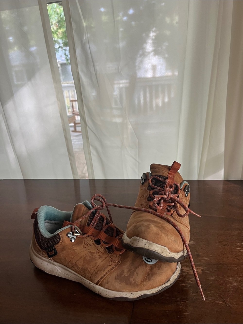 Teva Brown Leather Hiking Shoe with Rust Laces